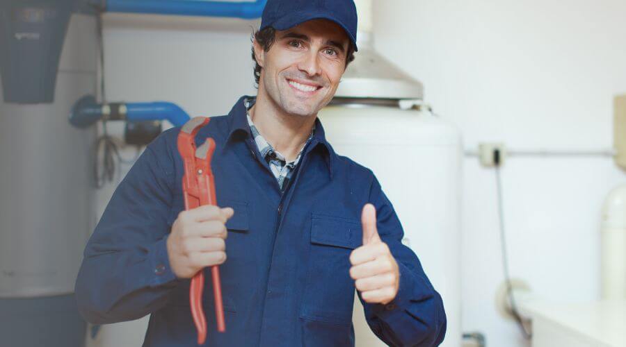 Professional water heater repair in Monroe, IA